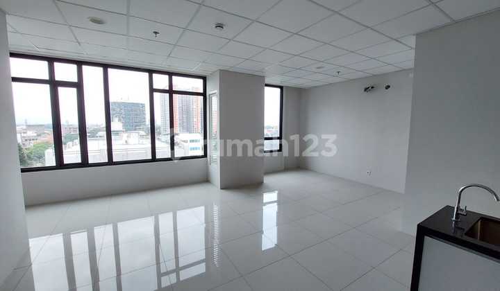 Apartemen 2 BR Lt 7 Hquarters Business Di Pusat Kota Bandung