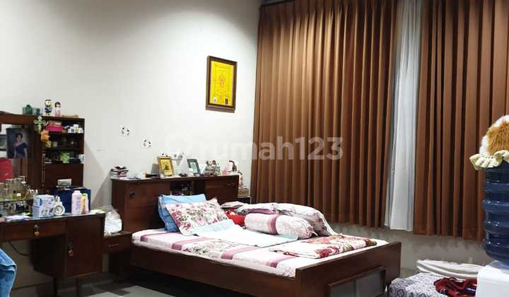 Turun Harga Rumah dan Ruko Untuk Ruang Usaha di Bandung