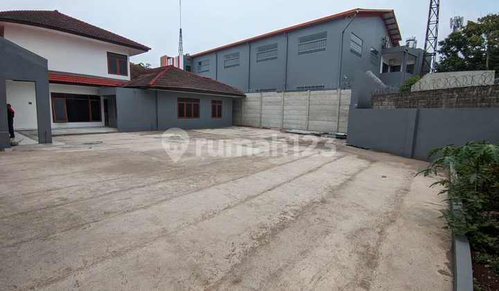 Ruang Usaha 2 Lantai Bisa Untuk Gudang/Rumah Di Kopo Katapang 