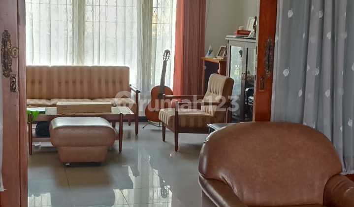 Rumah Luas Strategis di Sayap Gatsu Tengah Kota Bandung 2