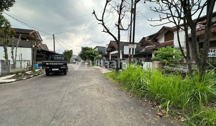 Land Calculation House in Antapani Housing Complex