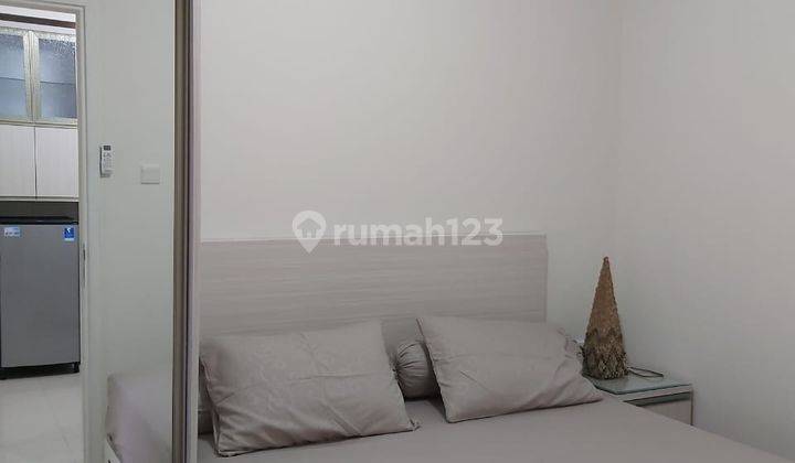 Sewa Unit 2BR Apartemen Parahyangan Residence View Kolam Renang 2