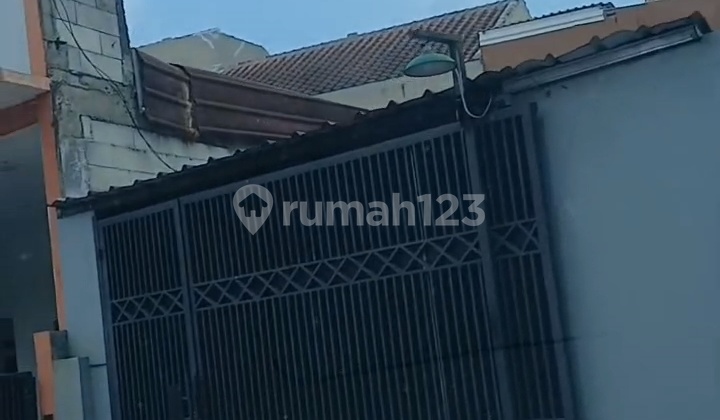 Rumah di Daerah Kolonel Masturi Dekat Lembang Park & Zoo 2