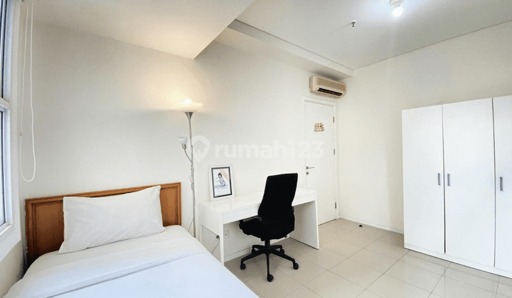 Apartemen Parahyangan Residence 2BR Hook Lt 9 Dekat Kampus  1