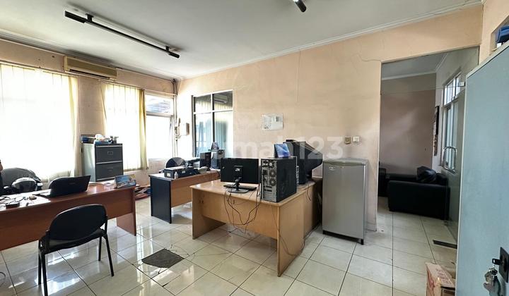 Ruang Usaha Gudang Luas Ada Kantor di Kopo Bandung