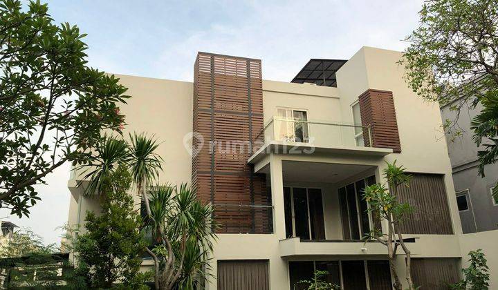 Rumah Luas 3 Lantai 15x19 Dijual Murah Cluster Kenari Hijau 1