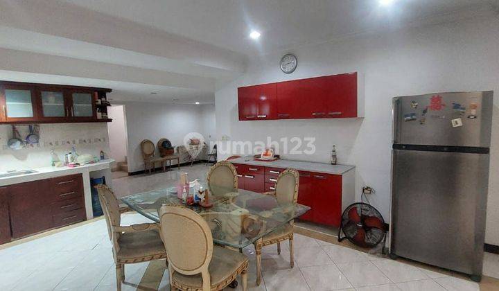 Rumah Furnish Pik 1 Disewa 4+1 Kamar 2 Lantai Jarang Ada Murah 2