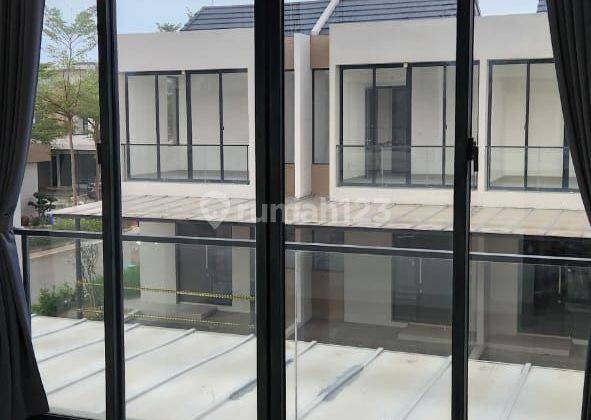 Disewa Rumah PIK 2 Semi Furnish 4.5x10 Bagus 2 Lantai Siap Huni 2