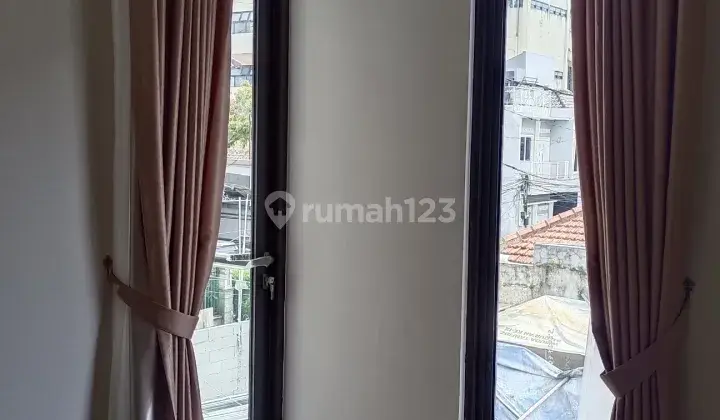 Rumah Modern Baru 2 lantai SHM deket Tol Pasir koja Bandung 3
