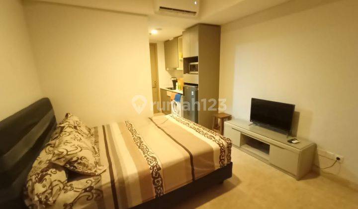 Jual Cepat Apartemen Gold Coast Pik Studio Furnished Siap Huni 1