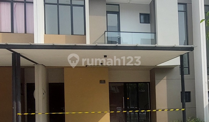 Quick Sale Millennial House PIK2 8x15 Empty