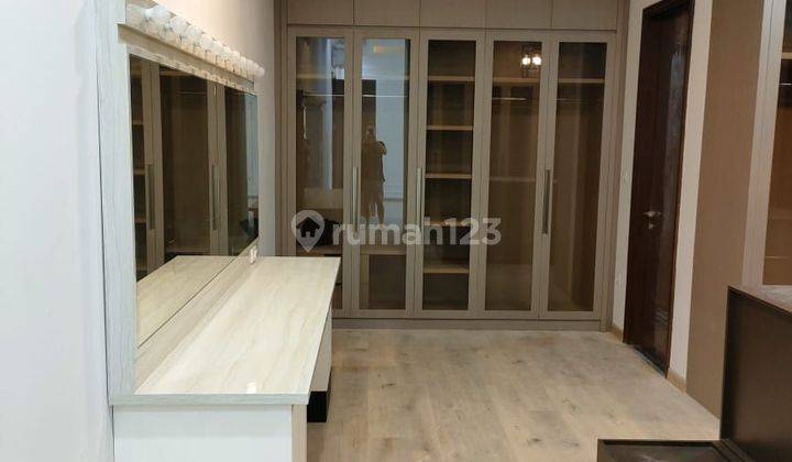 Disewa Rumah Golf Island Pik 12x25 Semi Furnish  3