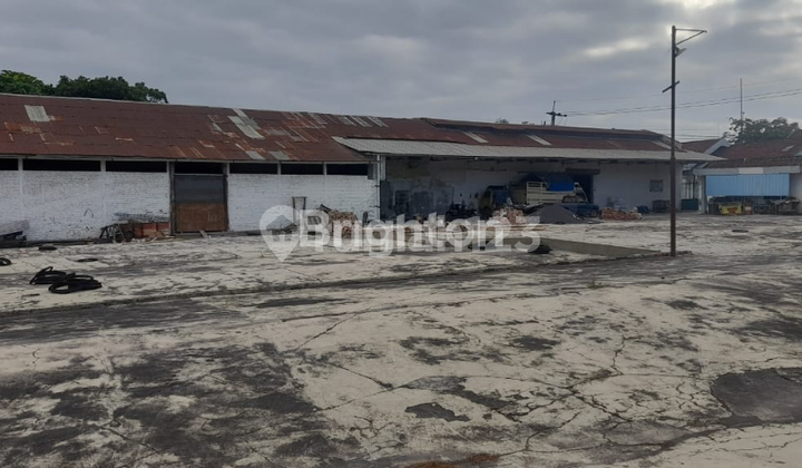 GUDANG LKS LUMAJANG KOTA, BEBAS BANJIR,CCK UTK USAHA KAYU, STOC BARANG 1