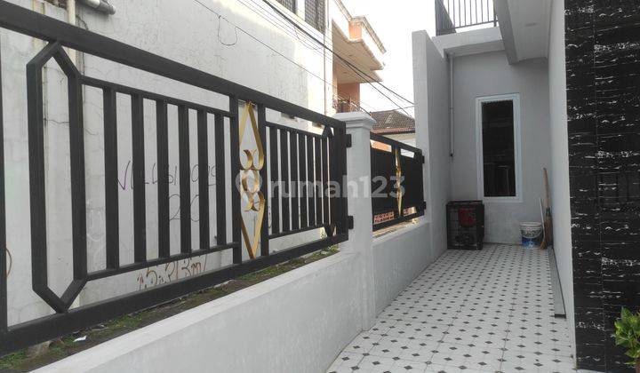 Pasti terjual rumah baru area selatan area perkantoran ,kuliner ,RS,universitas ,tol dalam kota lingkungan aman ,hrga sangat bersahabat mau jual cepat  2