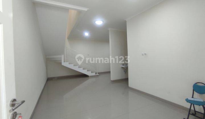 Rumah baru area selatan strategis area perkantoran ,kuliner , universitas, SECURITY gate ,dekat ke jalan dalam kota & tol luar kota sangat strategis harga sangat bersahabat mau jual cepat   2