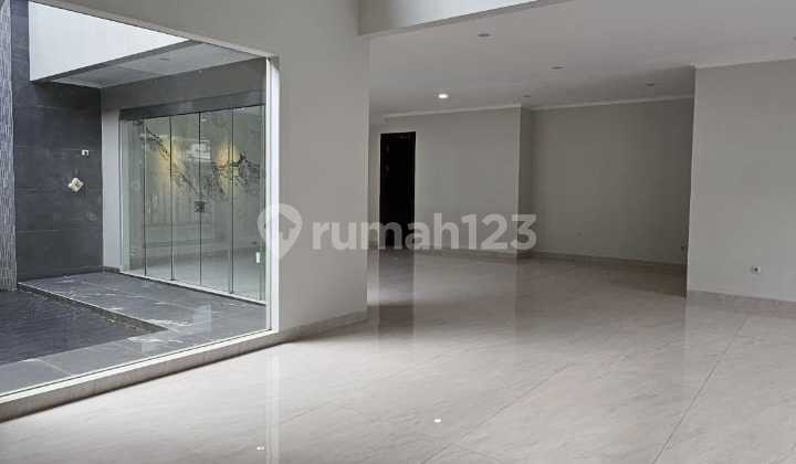 Rumah baru minimalis modern Sayap Batununggal