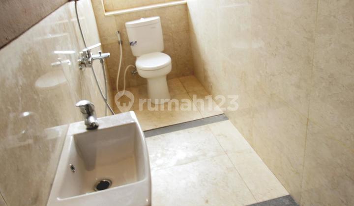 Rumah Minimalis Modern 2 Lantai di Cipaku Indah Bandung 2