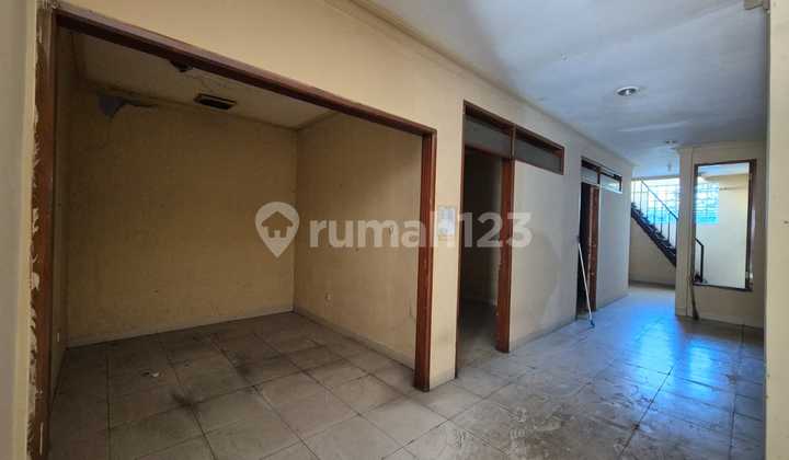 Rumah Lama Perlu Renov Lokasi  Cocok Untuk Usaha di Pasirsalam 2