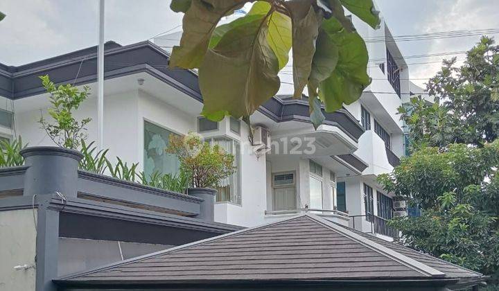 Rumah 2 Lantai Bagus di Cigadung, Bandung 1