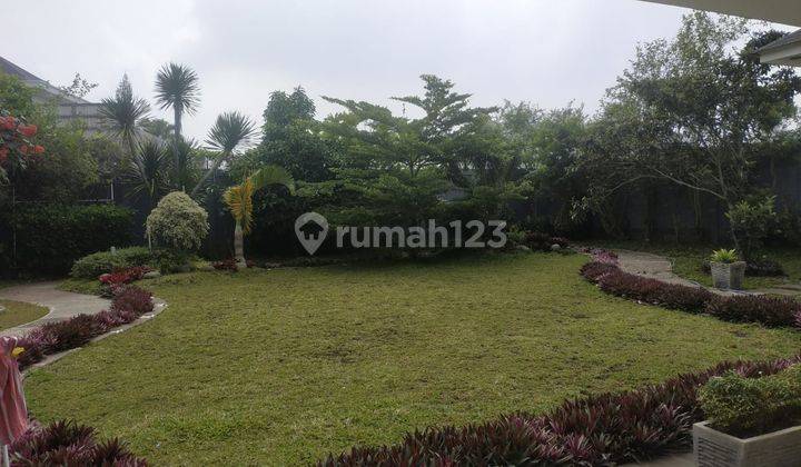 Dijual rumah besar siap huni di Setiabudi Regency 2