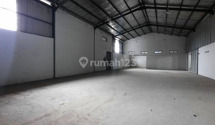 Disewakan Gudang Langsung Pakai Bebas Banjir di Sapan 5
