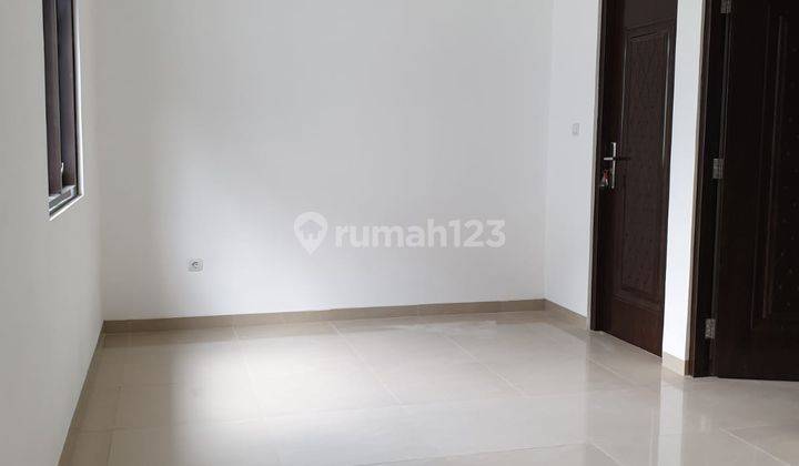 Dijual Rumah Baru Minimalis di Taman Mekar Abadi 2