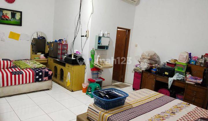 Hot Sale Rumah Bisa Untuk Usaha di Komplek Pharmindo 2