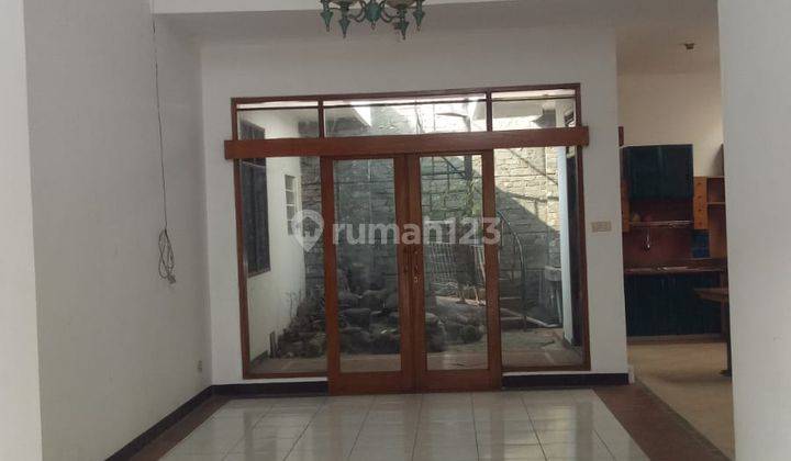 Rumah Terawat Ada Kitchen Set di Batu Mas Bandung 1