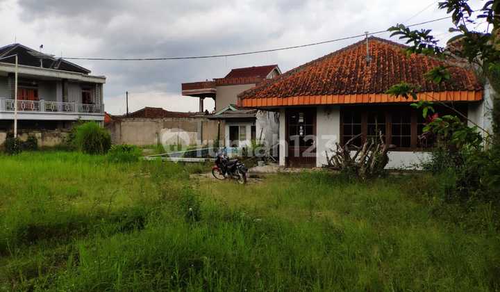 Tanah Luas di Mainroad Kolonel Masturi Cimahi, Dekat Ke Lembang