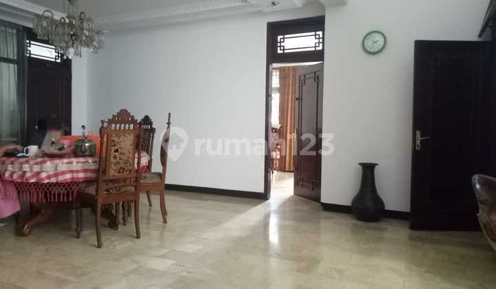Rumah Bagus di Jalan Turangga Kota Bandung