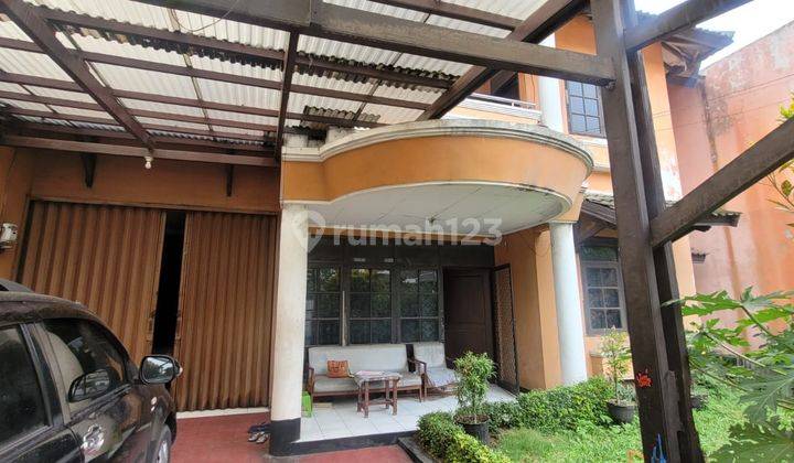 Rumah 2 Lantai di Mainroad Taman Cibaduyut Indah Kota Bandung 1