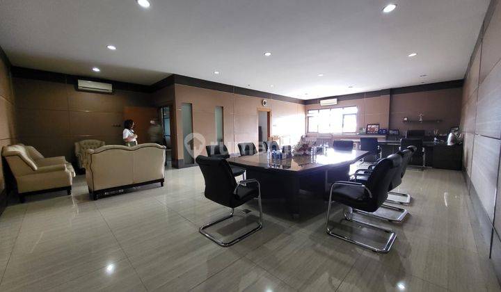 Ruang Usaha Strategis di Soekarno Hatta Bandung 1