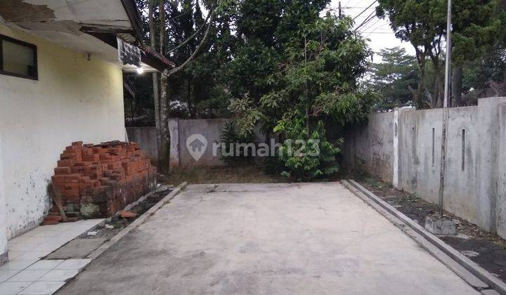 Rumah Lama Tengah Kota di Sayap Pajajaran Bandung 1