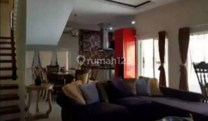 Rumah Tinggal furnish Ada Kolam Renang di Suryalaya Bandung 2