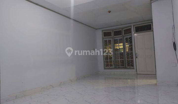 Rumah 2 Lantai Siap Huni di Taman Cibaduyut Indah Bandung 1