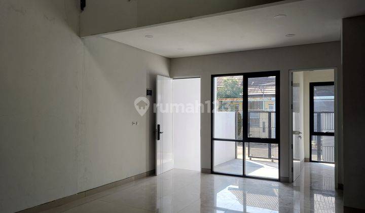 Rumah Baru Minimalis Posisi Hook di Thi 1 Bandung 2