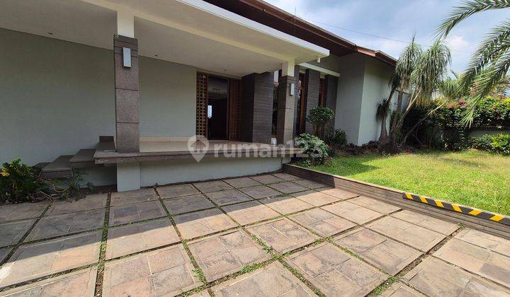 Disewakan rumah furnish cipaku indah 1