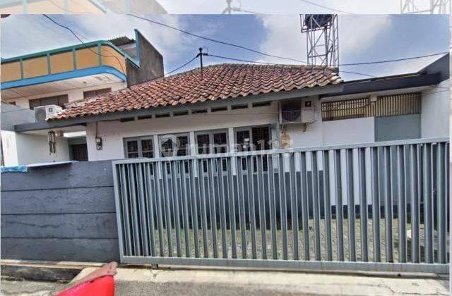 Rumah Strategis Tengah Kota di Sayap Jalan Pajajaran Bandung 1