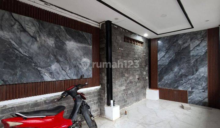 Ruang Usaha Lokasi Strategis Kopo Permai Mainroad 1