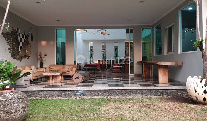 Rumah Luas di Suryakencana Sayap Dago Bandung 1