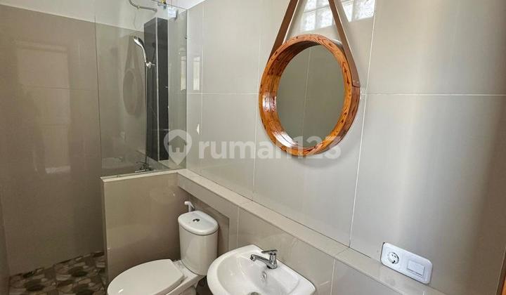 Rumah 2 Lt Modern Minimalis Semi Furnish di Bali Garden City View 2