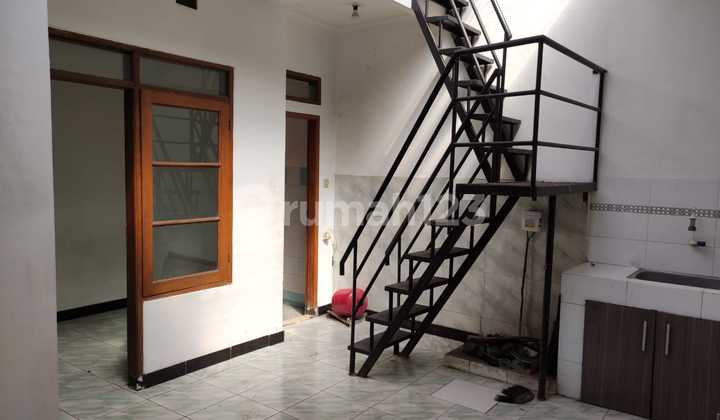 Ready-to-Occupy House, Strategic Location in Taman Kopo Indah 3 Area 2