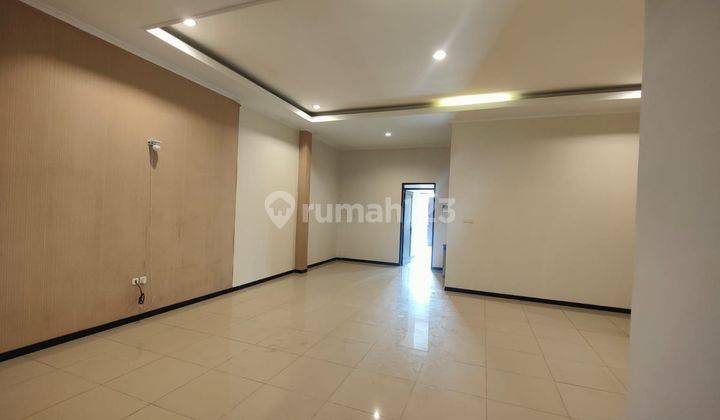 Rumah 2 lt Bagus Siap Huni Area Mekarwangi, Bandung 2