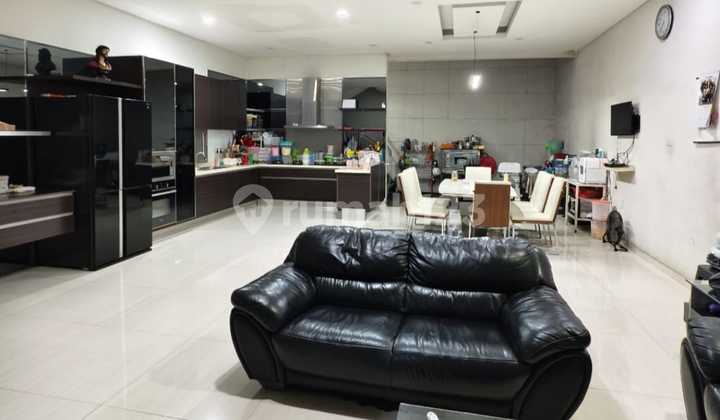 Rumah Minimalis Modern siap huni Area TKI 2