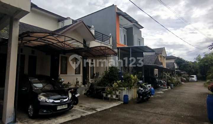 Ready-to-Live 2-Story House with One Gate System in Sariwangi, Bandung