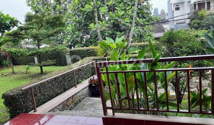 Price Drop for Spacious Yard Asri House in Gegerkalong Wing 2