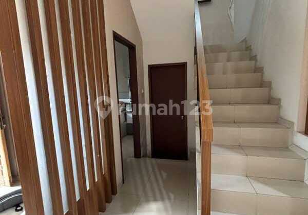 Beautiful 2-Story Semi-Furnished House Ready for Occupancy in Logam Buah Batu Area 2
