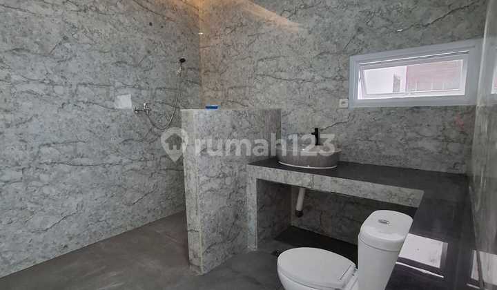 Rumah Baru Design Minimalis Modern Sayap Kopo Permai 2