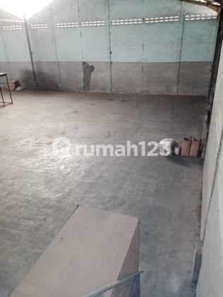 Cibolerang Warehouse with Access Near Kopo and Pasirkoja Toll Gates. Cibolerang Warehouse with Access Near Kopo and Pasirkoja Toll Gates.