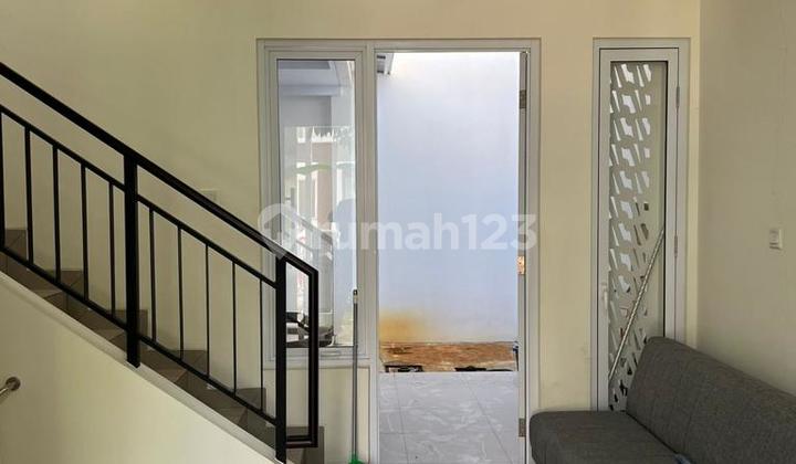 Disewakan Rumah Minimalis di Summarecon Bandung